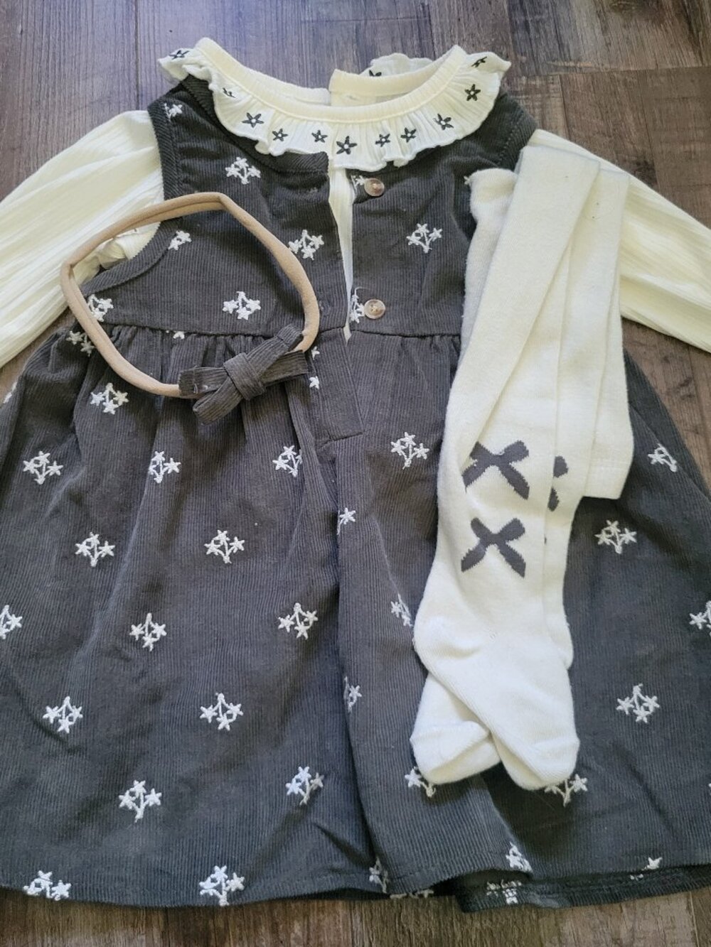Cynthia Rowley Olive/Gray Corduroy Dress w White Shirts & Socks, 18 Month